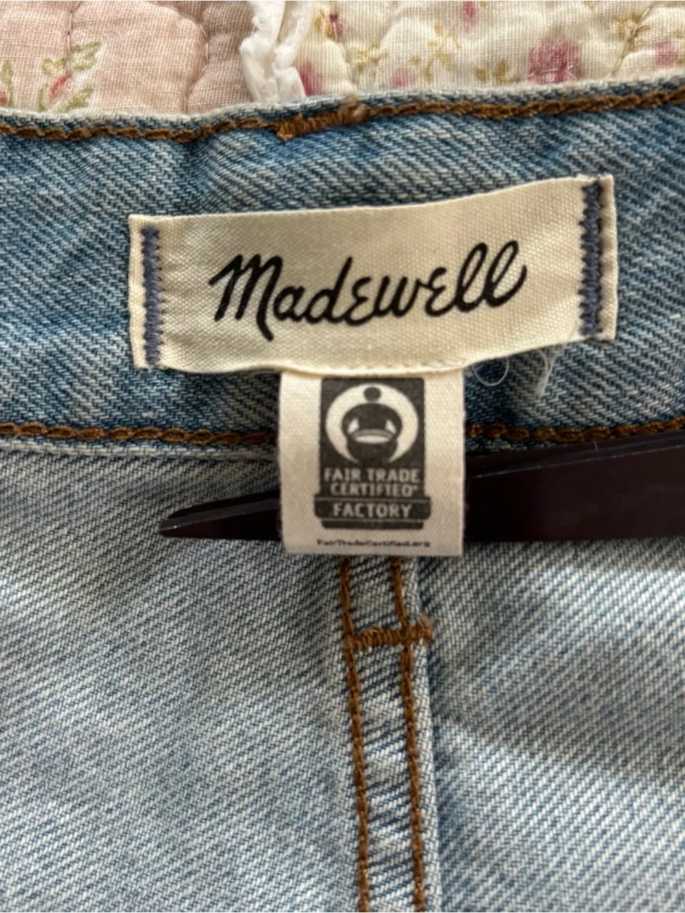 Madewell Baggy Jean Shorts Blue Women's Washed Blue Denim Size 18W Distressed